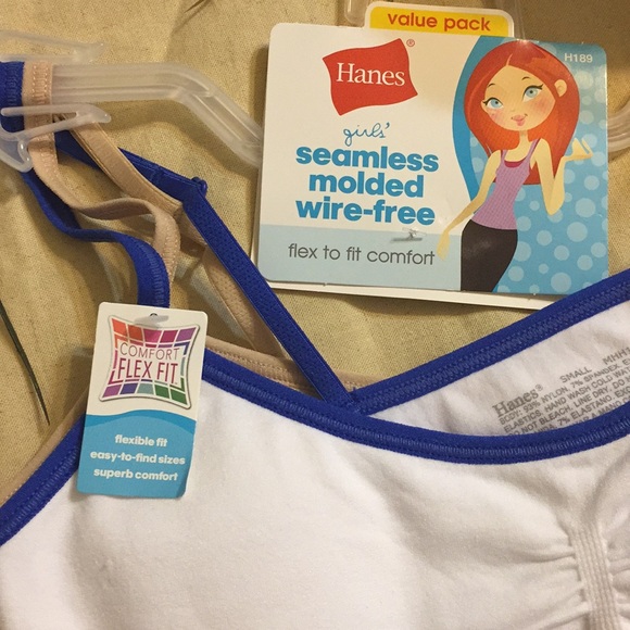 Girls seamless molded wire-free 2 pack bras - Picture 3 of 6